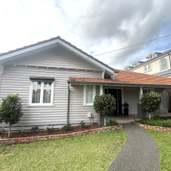 Ascot-Vale