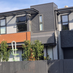 St KIlda East